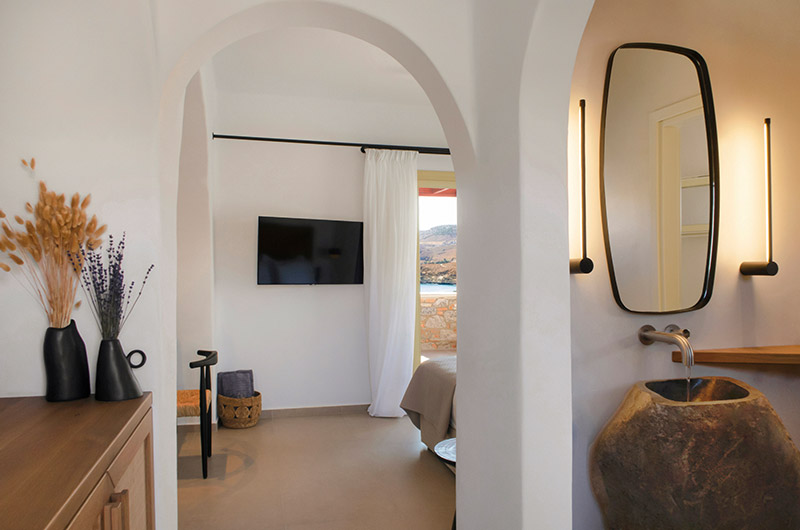 Deluxe Double Room with Balcony and Sea View